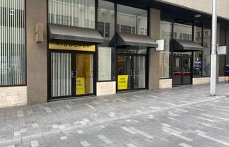 Compact Retail Among Established Global Brands