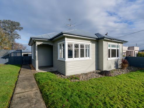 15 Mary Street, Winton