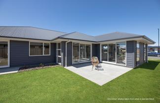 5 Whitehorn Drive, Lincoln