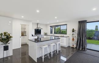 76 Shadbolt Lane, Rolleston