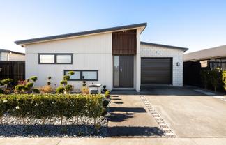 20 Trewern Avenue, Chartwell