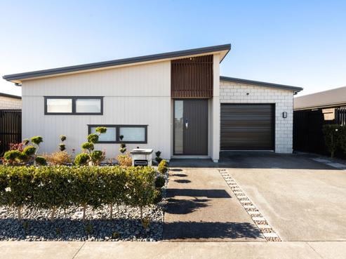 20 Trewern Avenue, Greenhill Park