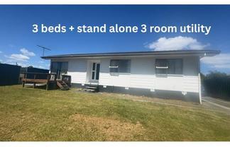 86 Thompson Terrace, Manurewa