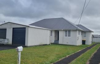 78a Pembroke Road west, Stratford