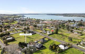 44 McCulloch Road, Panmure