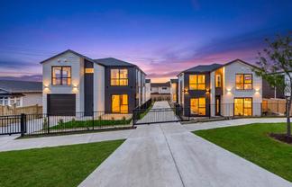 Lot 2-4/35 Victoria Road, Papatoetoe