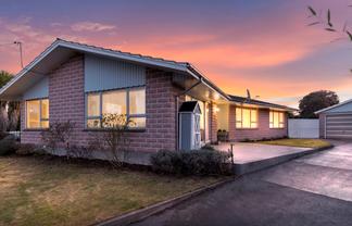 4 Camberwell Place, Avonhead