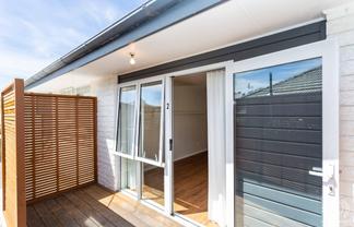 2/38 Peer Street, Upper Riccarton