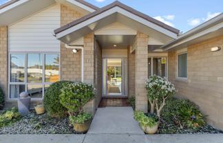 12 Sylvester Crescent, Flagstaff