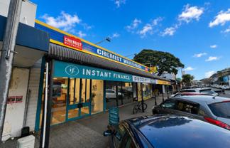 Bay Road Retail