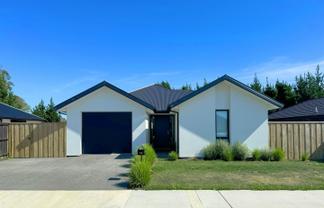 49 Quinn Crescent, Ravenswood