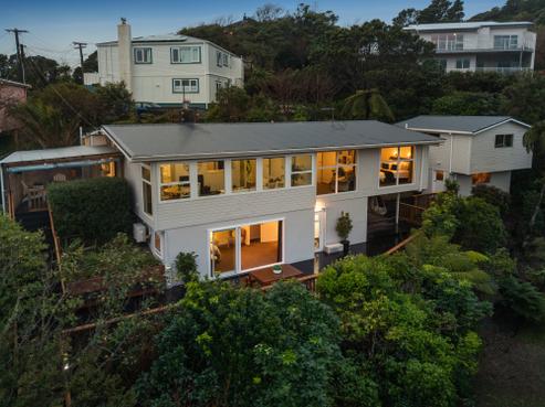 40 Collier Avenue, Karori