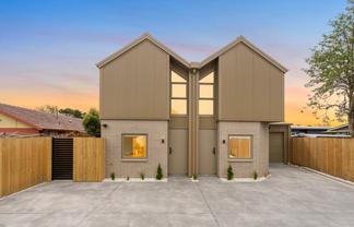 447 Tuam Street, Phillipstown