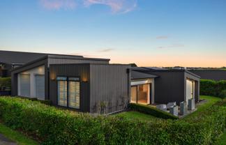 17 Jonah Lomu Drive, Paerata