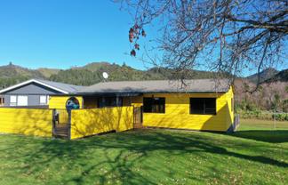98 Kon Tiki Road, Whiritoa