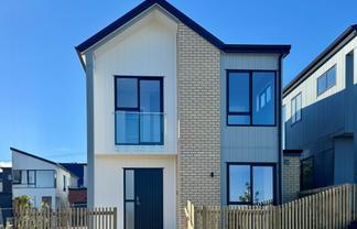8,10,12,13 Wira Lane, Silverdale