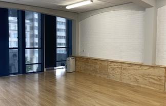 Character High Street Office | 61 m2