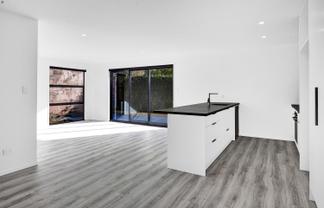120 Seaview Road, Westown