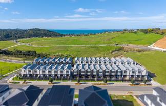 1/23 Makomako Drive, Orewa