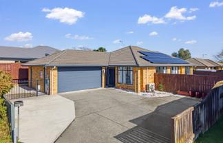 8 Arlington Court, Rototuna