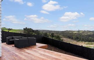 4 Tahuna Avenue, Orewa