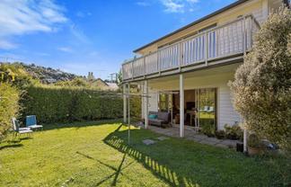 182D Queen Street, North Dunedin