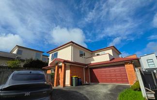21 Edgewood Way, Henderson