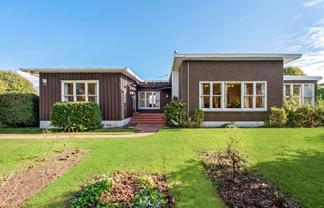36 Lincoln Road, Henderson