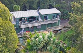 102 Taylor Road, Waimauku