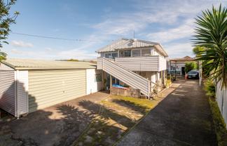 2 Spencer Street, Western Heights
