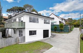 507 West Coast Road, Oratia