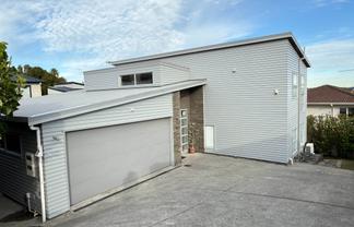 806A East Coast Road, Oteha