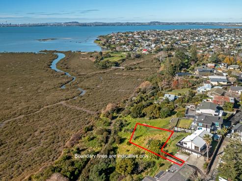 33A Dawnhaven Drive, Te Atatu Peninsula