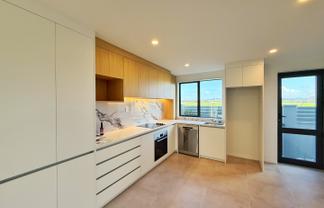 54 Elm Street, Avondale
