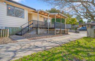 54 Mirrabooka Avenue, Botany Downs