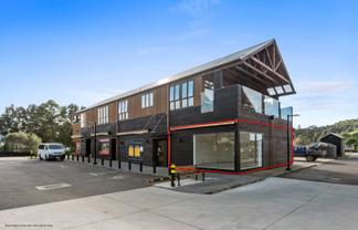 66sqm Light & bright retail office premises