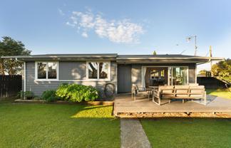 35 Millers Road, Brookfield