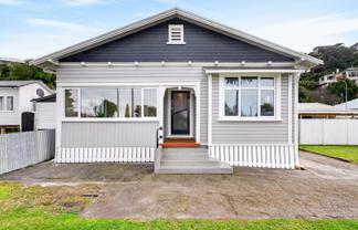 203 Carlyle Street, Napier South