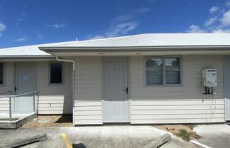 4/12 Crescent Court, Melville