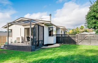 55 Campbell Avenue, Paraparaumu
