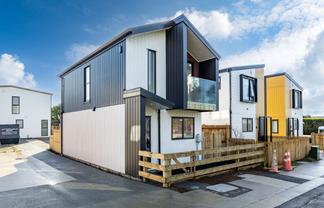 1/360 Main Road, Huapai