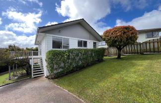 21 Meadowood Drive, Unsworth Heights