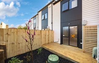 4/360 Main Road, Huapai