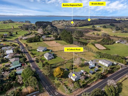 6 Colbeck Road, Awhitu