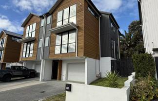 46 Seafarer Crescent, Stanmore Bay