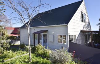 17 Hunter Avenue, Richmond