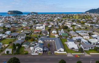 Whangamata Coastal Lifestyle Delight