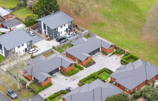 3/146 Hukanui Road, Chartwell