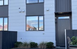 3/1 Nissan Place, Onehunga