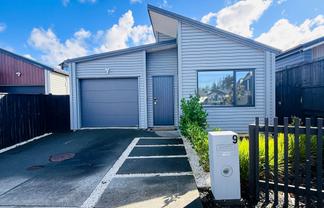 9 Makenu Crescent, Orewa